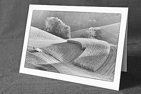 A5-Fotokarte/Klappkarte mit hochwertigem Papierabzug, Einlageblatt und Umschlag. Fototitel: Formen in der Landschaft (Schwarz/Weiss) (Klappkarte, Kunstkarte)