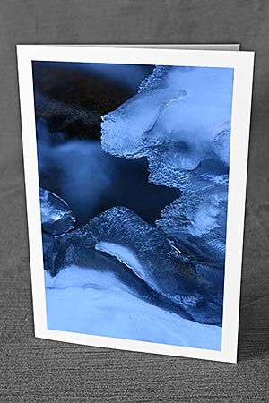 A5-Fotokarte/Klappkarte mit hochwertigem Papierabzug, Einlageblatt und Umschlag. Fototitel: Eisgebilde (Klappkarte, Kunstkarte)
