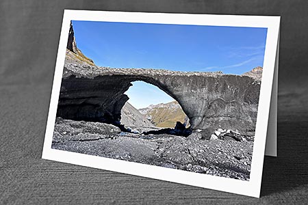 A5-Fotokarte/Klappkarte mit hochwertigem Papierabzug, Einlageblatt und Umschlag. Fototitel: Bogen aus Eis (Klappkarte, Kunstkarte)