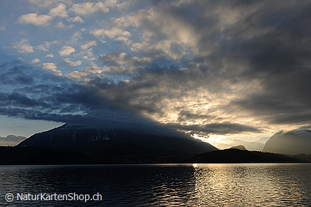 A5-Fotokarte/Klappkarte mit hochwertigem Papierabzug, Einlageblatt und Umschlag. Fototitel: Trauerkarte Abendstimmung (Klappkarte, Kunstkarte)
